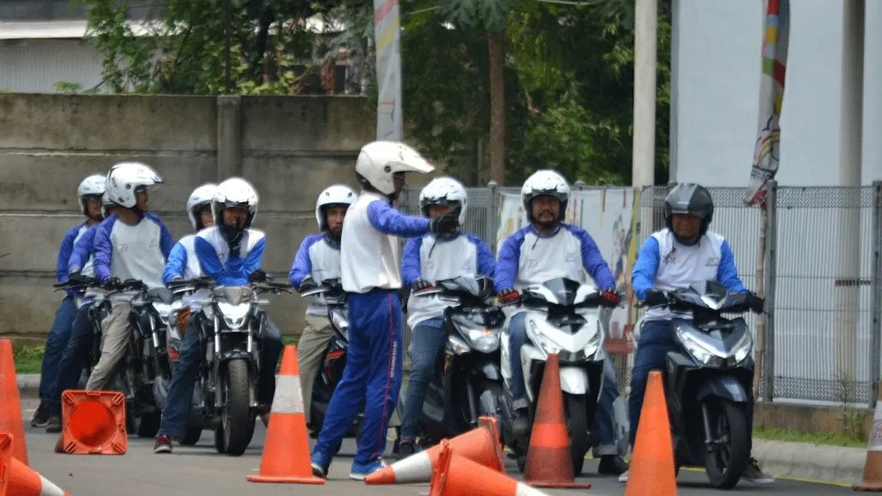 PT Wahana Makmur Sejati: Ahli Edukasi Keselamatan Berkendara yang Terpercaya