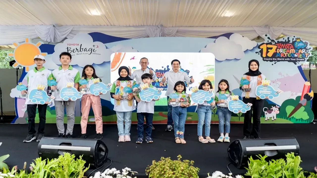 Anak Surabaya Raih Juara di Toyota Dream Car Art Contest